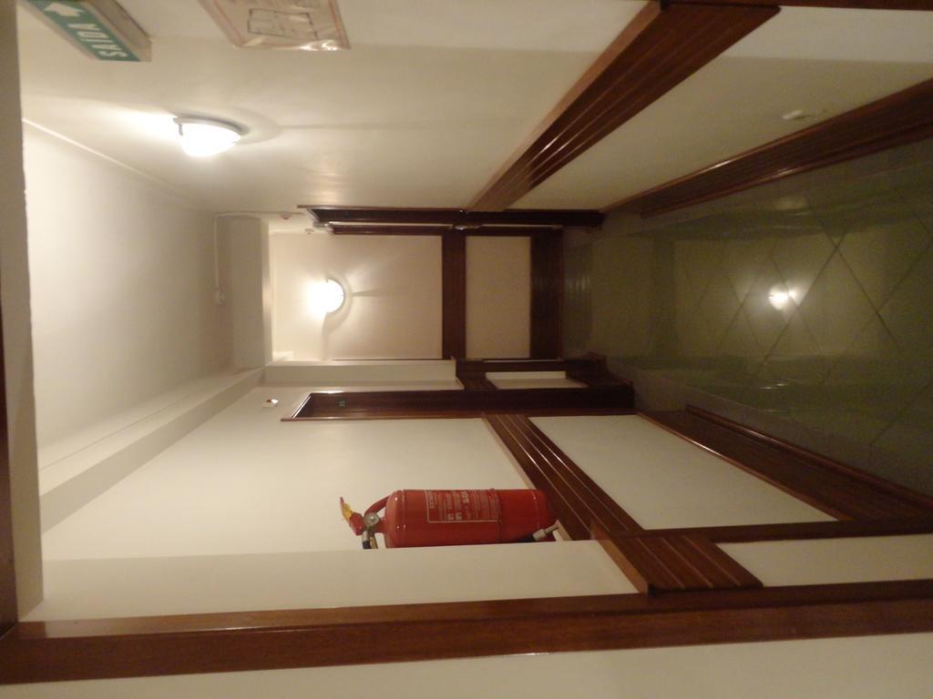 Be Coimbra Hostels מראה חיצוני תמונה
