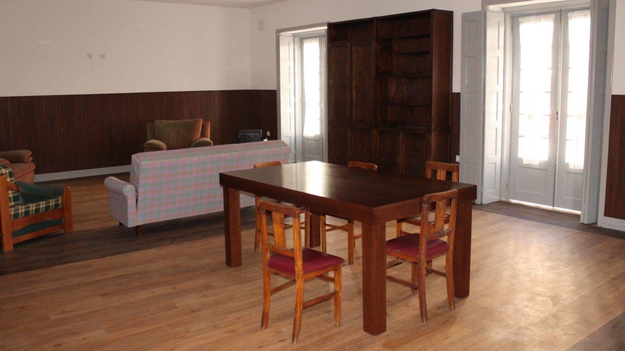Be Coimbra Hostels מראה חיצוני תמונה